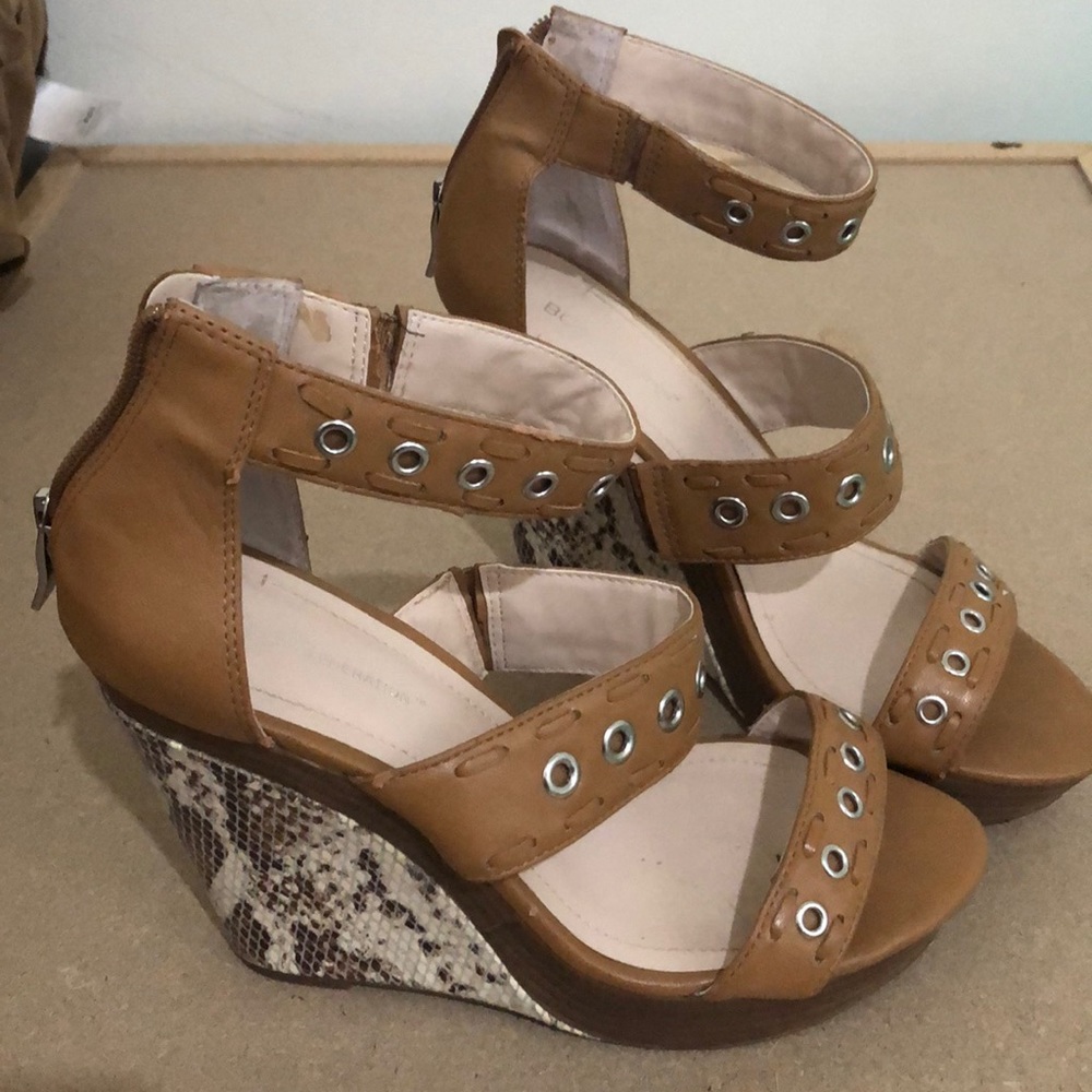 BCBG Generation 8.5 $35